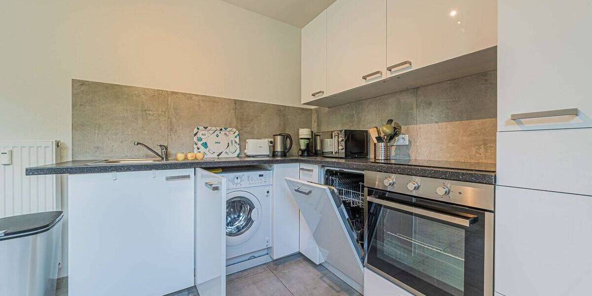 Etagenwohnung Frankfurt am Main Westend-Süd - 3 Zimmer, 92 m&sup2;, 3.850&euro; | Angebot:26289453