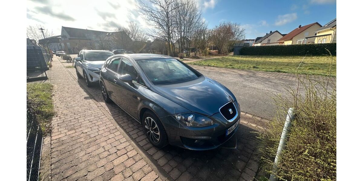 Seat Leon 152.000 km 3.900 &euro; Großkrotzenburg 63538