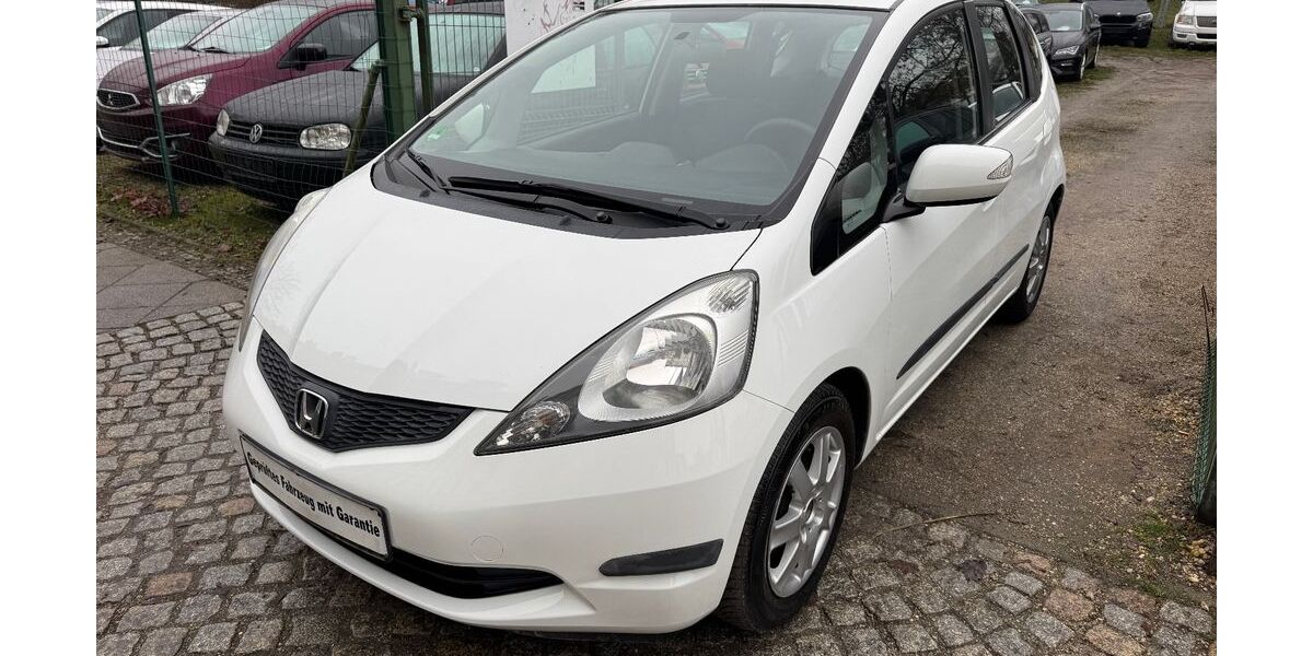 Honda Jazz 80.000 km 7.599 &euro; Görlitz 02826