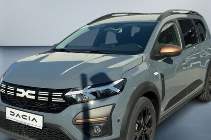 Dacia Jogger 1.962 km 22.690 &euro; Celle 29221