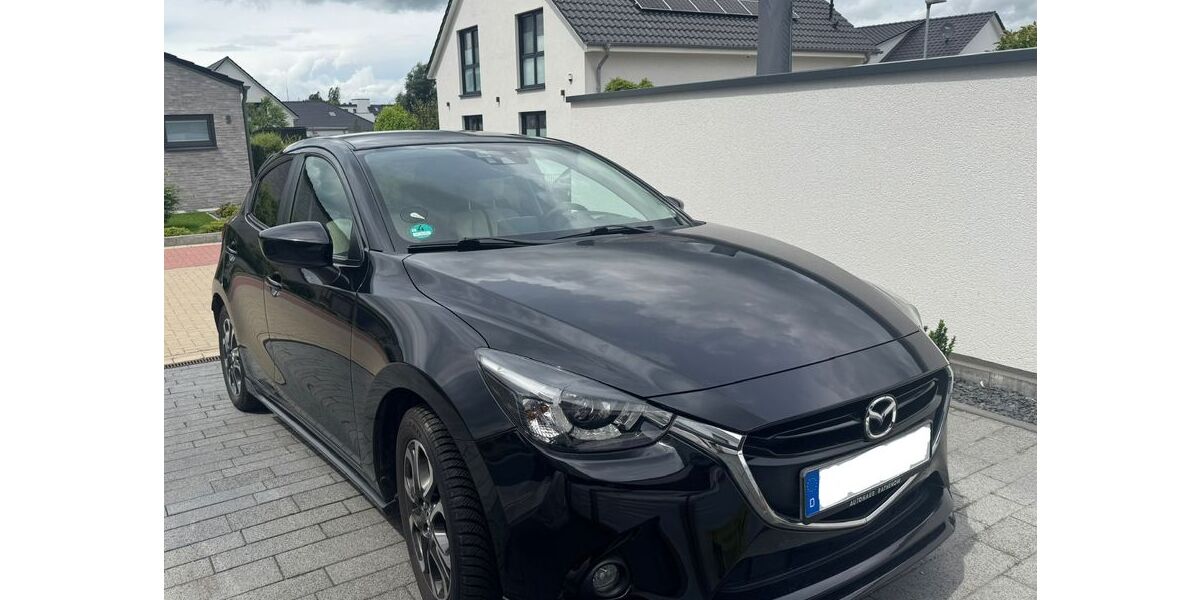 Mazda 2 87.000 km 11.899 &euro; Ilsede 31241