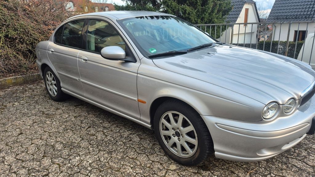 Jaguar X-Type 152.000 km 2.500 &euro; Kitzingen 97318