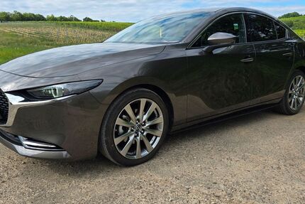 Mazda 3 58.000 km 22.000 &euro; Albig 55234