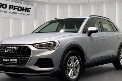 Audi Q3 66.200 km 23.850 &euro; Hamburg 22335