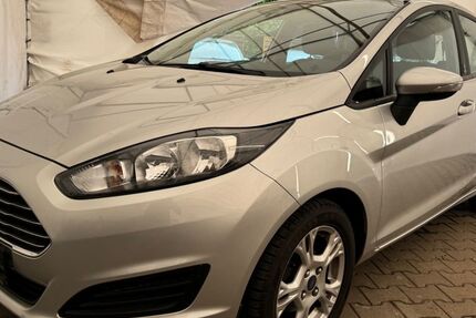 Ford Fiesta 121.000 km 4.990 &euro; Hoppegarten Hönow 15366