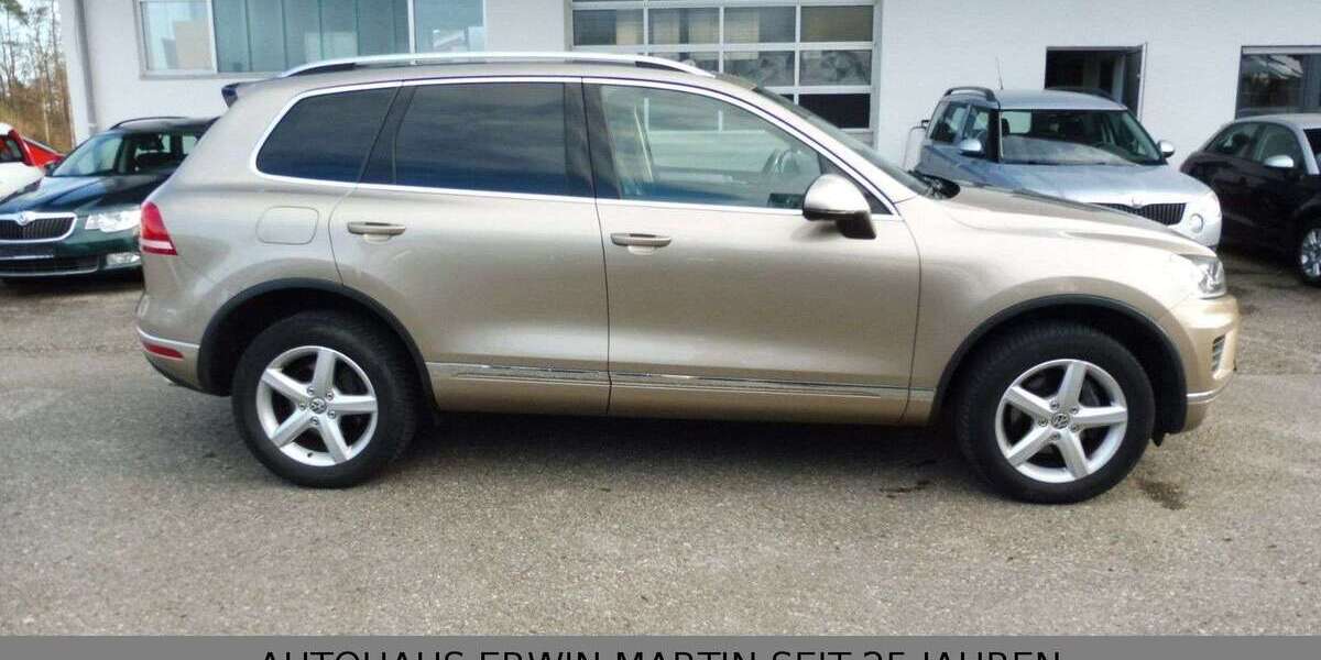 VW Touareg 366.152 km 10.890 &euro; Garching an der Alz 84518