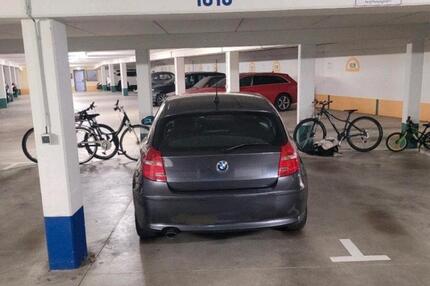 Tiefgaragenstellplatz