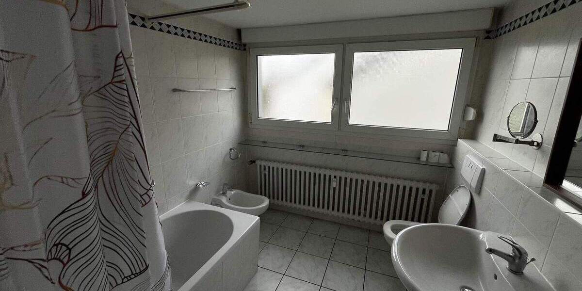 Mehrfamilienhaus, Wohnhaus Bergisch Gladbach Kaule - 9 Zimmer, 308 m&sup2;, 980.000&euro; | Angebot:23941927