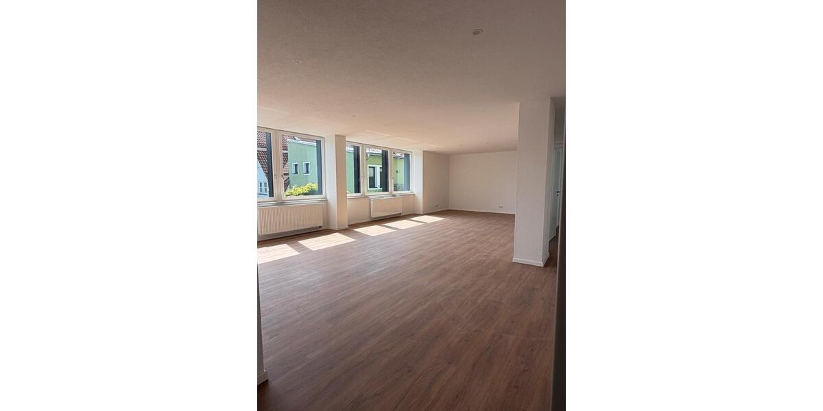 Etagenwohnung Hessisch Lichtenau - 4 Zimmer, 127 m&sup2;, 1.150&euro; | Angebot:26701978