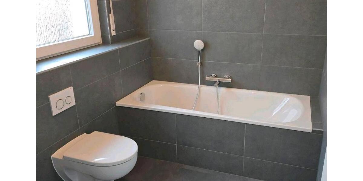 Doppelhaushälfte Lüdenscheid - 5 Zimmer, 135 m&sup2;, 1.479&euro; | Angebot:26234308