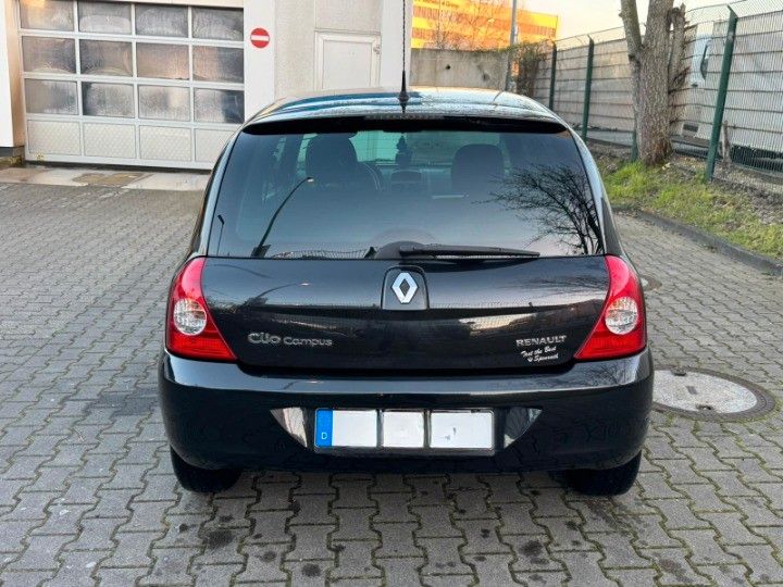 Renault Clio 89.500 km 2.400 &euro; Köln 51105