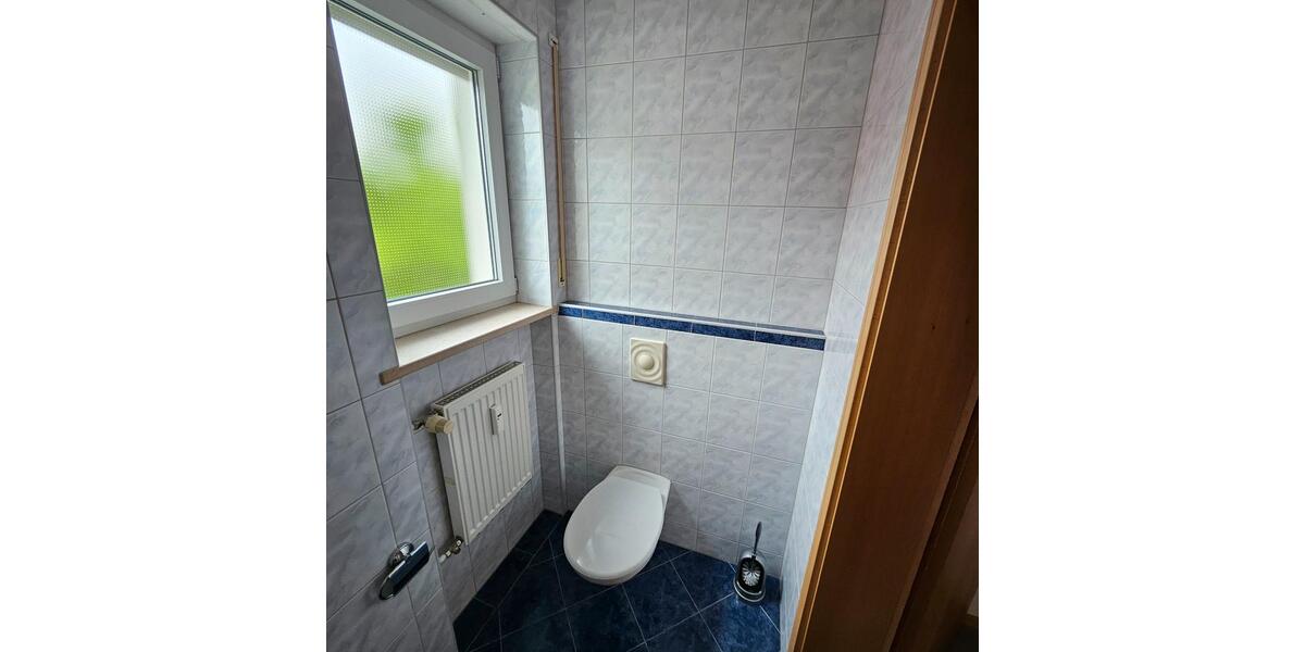 Etagenwohnung Deggendorf - 4 Zimmer, 115 m&sup2;, 1.100&euro; | Angebot:26413727