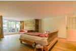 Exklusives Einfamilienhaus mit 2 EinliegerWohnungen* hochwertige Ausstattung * großzügige Raumaufteilung * Wellnessbe...