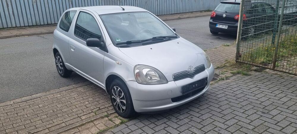 Yaris