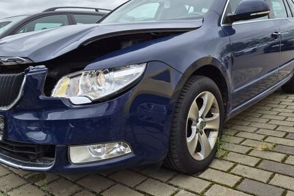 Skoda Superb 47.461 km 5.795 &euro; Schönburg 06618