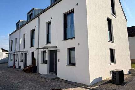 Haus Schwandorf - 4 Zimmer, 135 m&sup2;, 659.000&euro; | Angebot:25591925