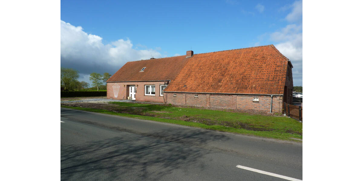 Wohnhaus mit Carport in ruhiger Wohnlage 5 zimmer