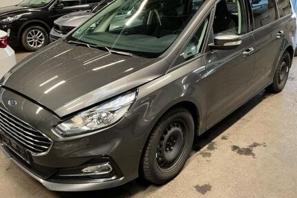 Ford Galaxy 108.893 km 24.650 &euro; Köthen 06366