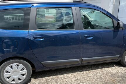 Dacia Lodgy 125.000 km 5.500 &euro; Bamberg 96052