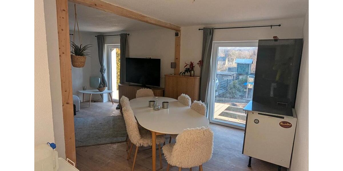 Einfamilienhaus Glauchau - 4 Zimmer, 101 m&sup2;, 210.000&euro; | Angebot:25856259