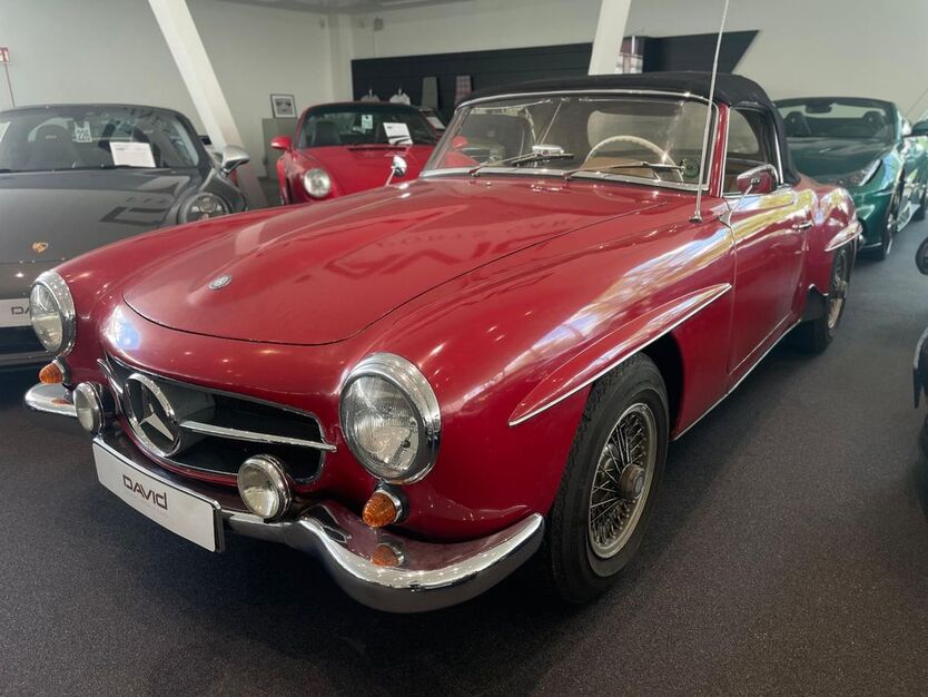 Mercedes-Benz 190 35.615 km 50.990 € Hamburg 22047