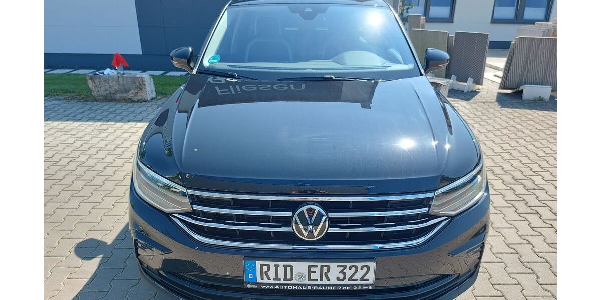 VW Tiguan 27.750 km 27.750 &euro; Neustadt an der Donau 93333