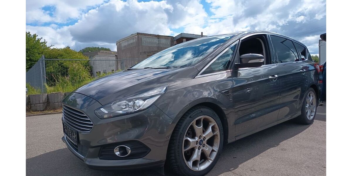 Ford S-Max 218.000 km 8.999 &euro; Lahr-Langenwinkel 77933