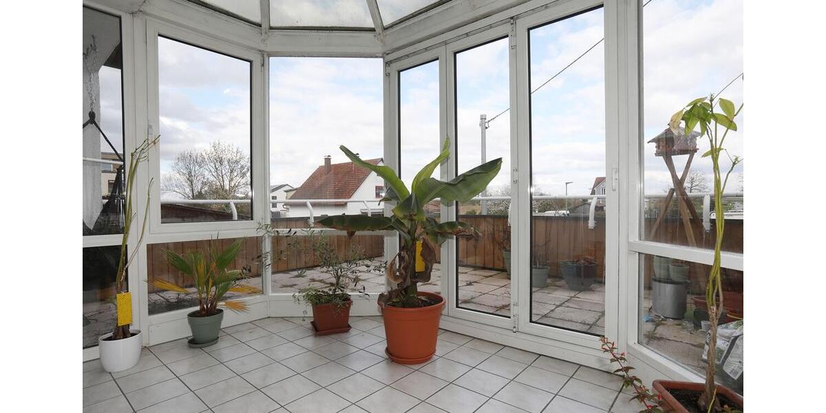 Etagenwohnung Bönnigheim - 2 Zimmer, 82 m&sup2;, 770&euro; | Angebot:26004772