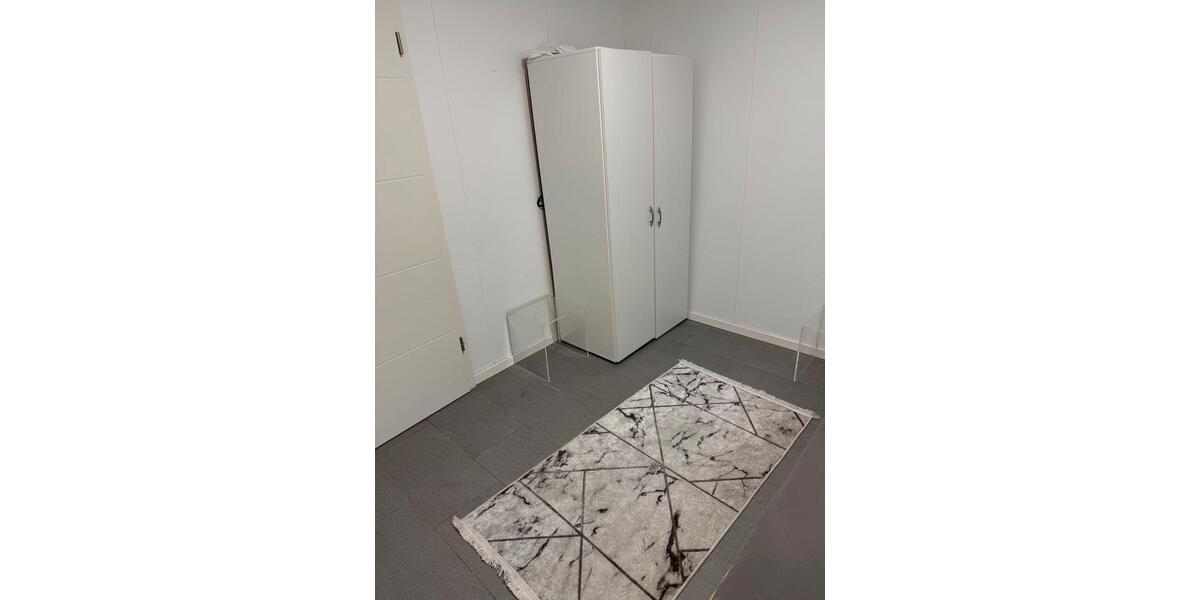 Etagenwohnung Frechen - 4 Zimmer, 80 m&sup2;, 350&euro; | Angebot:24829737