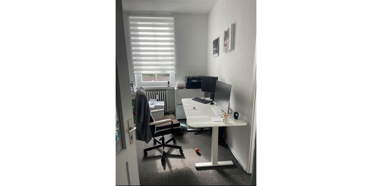 PraxisBüroräume 110 qm Gewerbefläche in Osterode zimmer