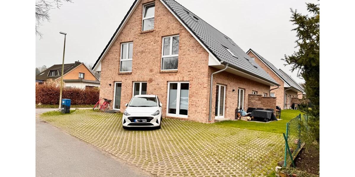 Doppelhaushälfte Großenaspe - 5 Zimmer, 140 m&sup2;, 1.750&euro; | Angebot:26648773