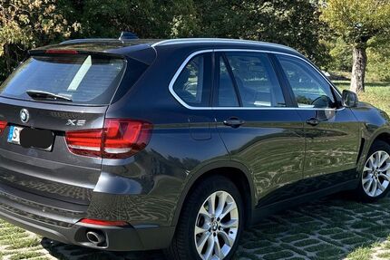 BMW X5 210.000 km 23.300 &euro; Stuttgart 70174