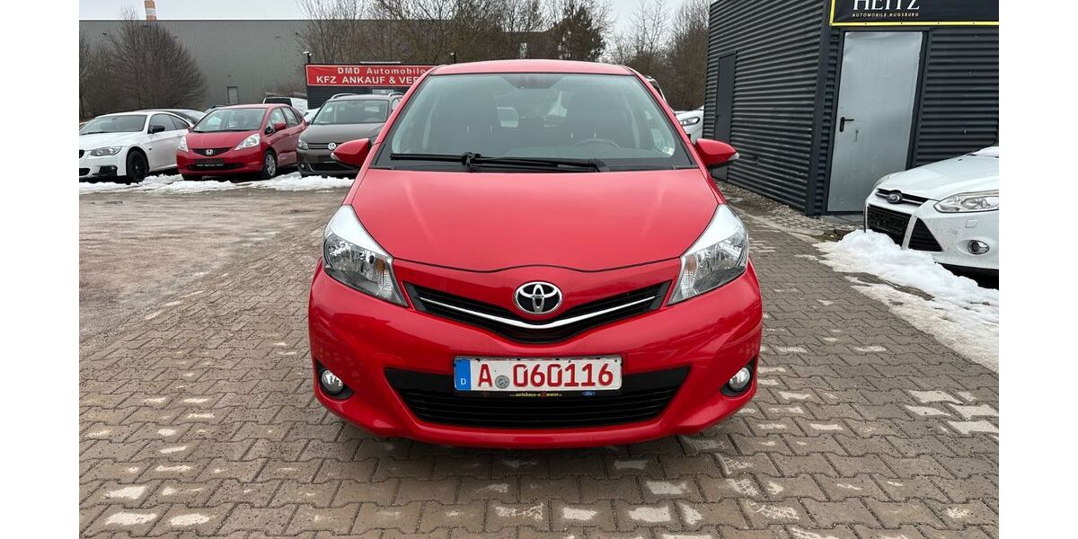 Toyota Yaris 100.000 km 5.650 &euro; Augsburg 86167