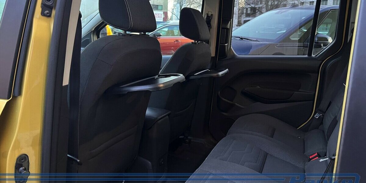 Ford Tourneo Connect Titanium*R-Cam*2-Schiebe*Pano* 169.849 km 10.990 &euro; Berlin 13187