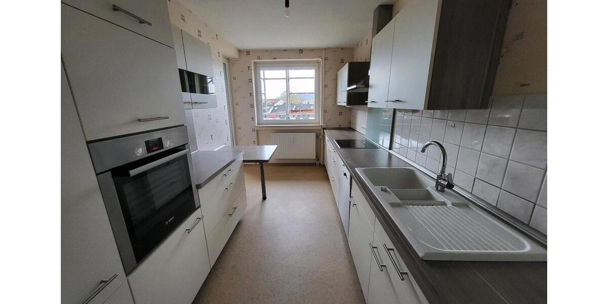 Etagenwohnung Hameln Kernstadt - 4 Zimmer, 100 m&sup2;, 189.000&euro; | Angebot:26270147