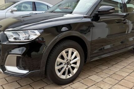 Audi A1 29.300 km 21.600 &euro; Langenneufnach bei Augsburg 86863