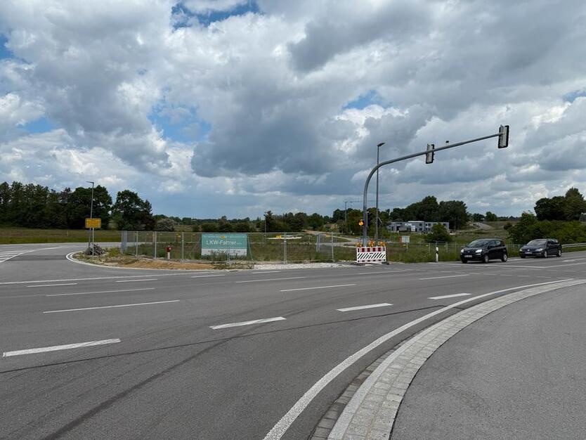Gewerbegrundstück zu verpachten 2000qm A9 Langenbruck