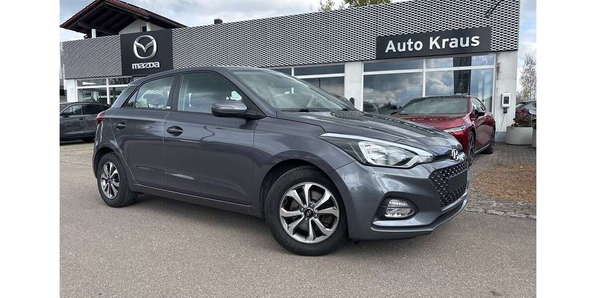 Hyundai i20 116.006 km 10.490 &euro; Buttenwiesen 86647