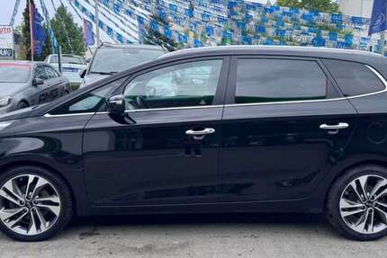 Kia Carens 116.489 km 11.900 &euro; Niederlehme 15751