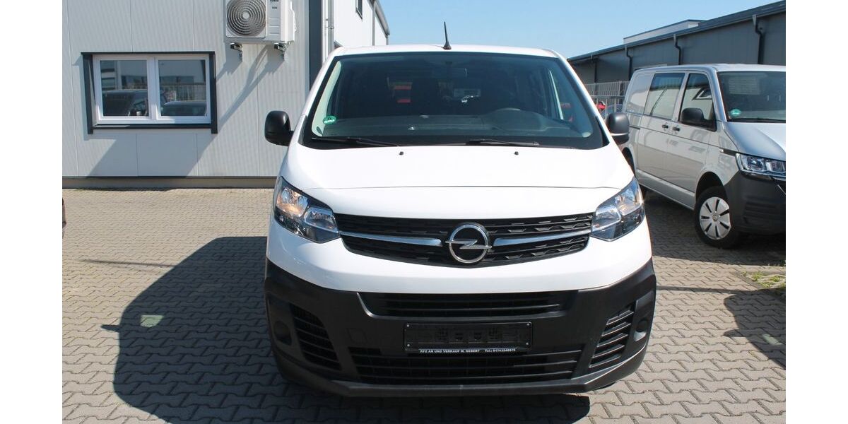 Opel Vivaro 241.992 km 12.950 &euro; Euskirchen 53879