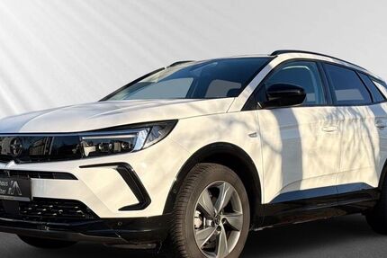 Opel Grandland (X) 6.219 km 21.480 &euro; Berlin 13581