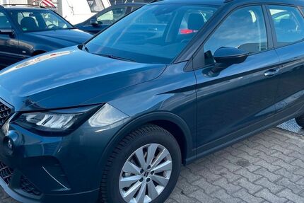 Seat Arona 17.000 km 20.990 &euro; Linkenheim- Hochstetten 76351