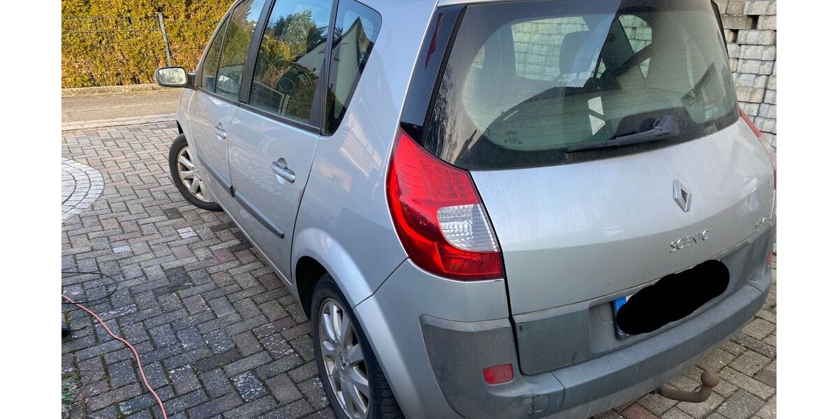 Renault Scenic 123.335 km 999 &euro; Gossersweiler 76857