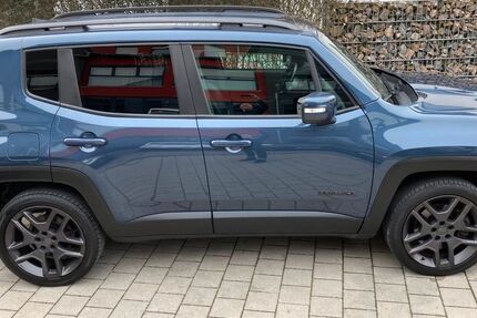 Jeep Renegade 31.400 km 20.900 &euro; Ismaning 85737