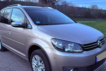 VW Touran 160.000 km 11.500 &euro; Weißenburg 91781