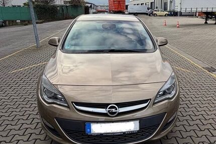 Opel Astra 116.000 km 8.790 &euro; Wiesbaden 65205