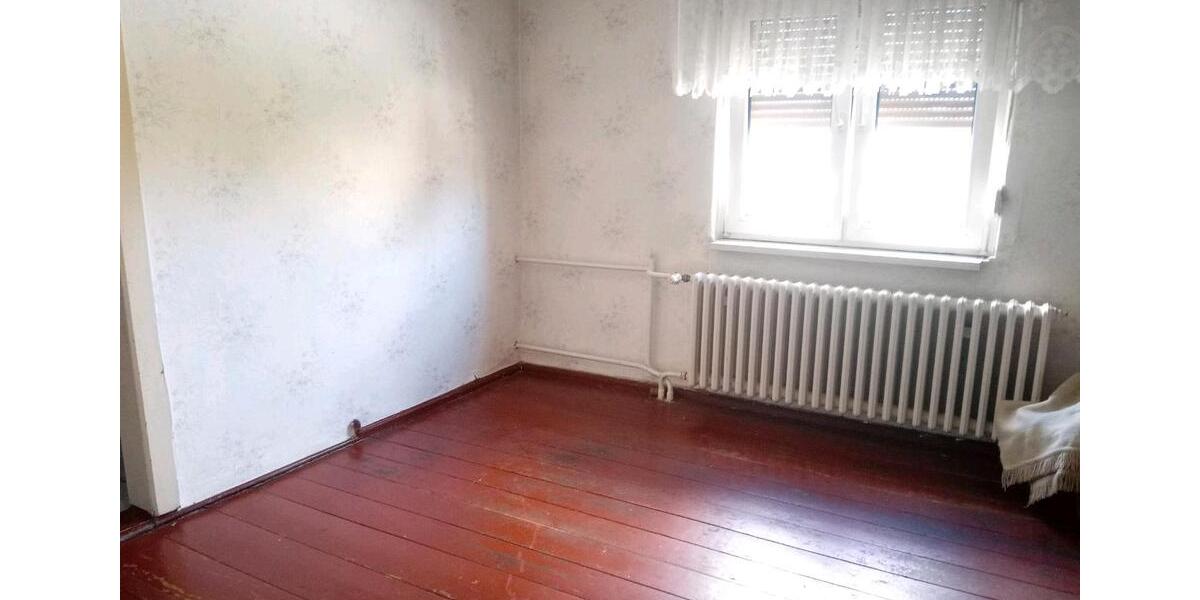 Einfamilienhaus Annaburg - 6 Zimmer, 135 m&sup2;, 125.000&euro; | Angebot:26223911