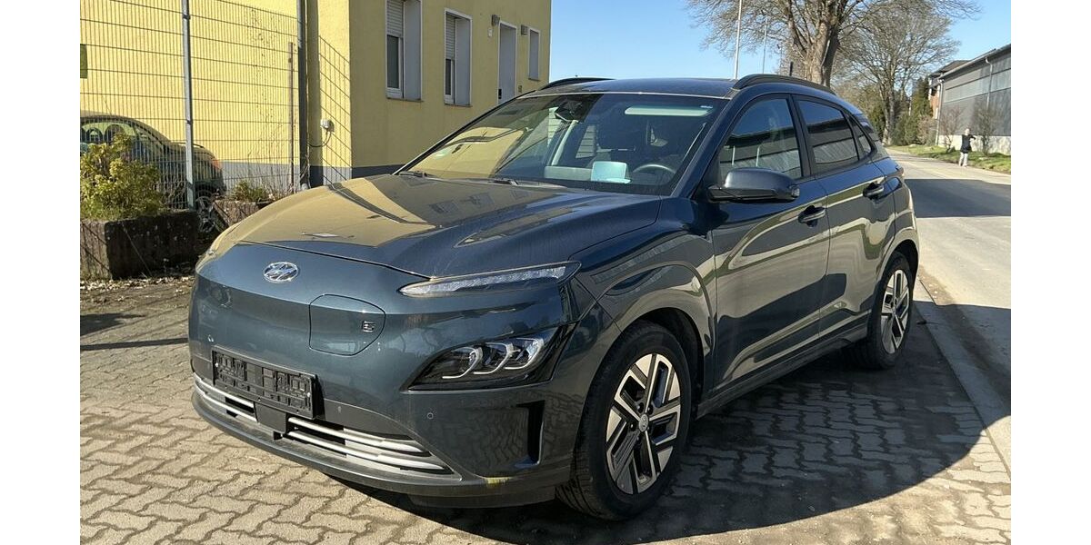 Hyundai KONA 17.121 km 21.500 &euro; Eitorf 53783
