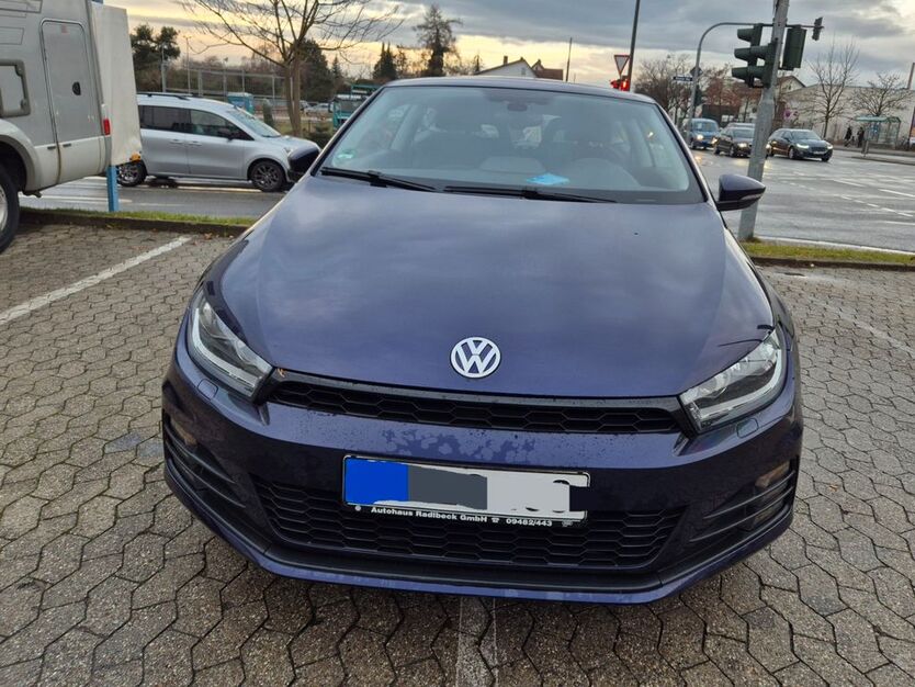 VW Scirocco 135.451 km 9.500 € Tegernheim 93105