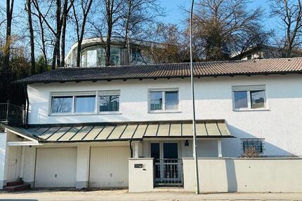 Haus Altdorf - 4 Zimmer, 160 m&sup2;, 1.640&euro; | Angebot:25498253